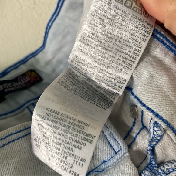 🪼SOLD🪼 Levi’s Vintage Y2k Black Tab Light Blue Wash Denim Jean Shorts | 3 - Picture 10 of 11